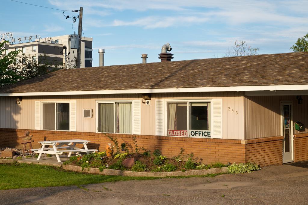 Northlander Motel Sault Ste. Marie Exteriör bild